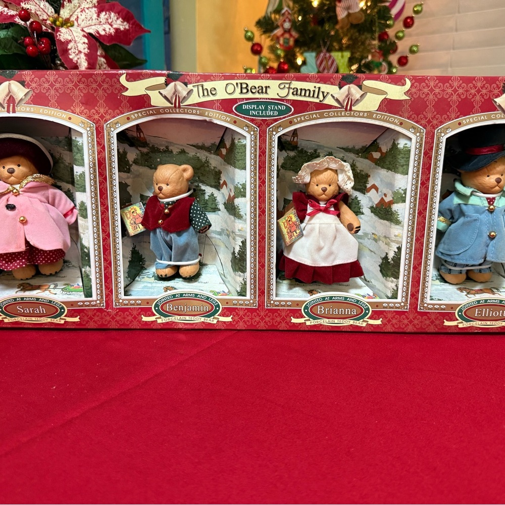 Holiday Decor Set - Red, Blue, Pink, White The O’Bear Family with stand